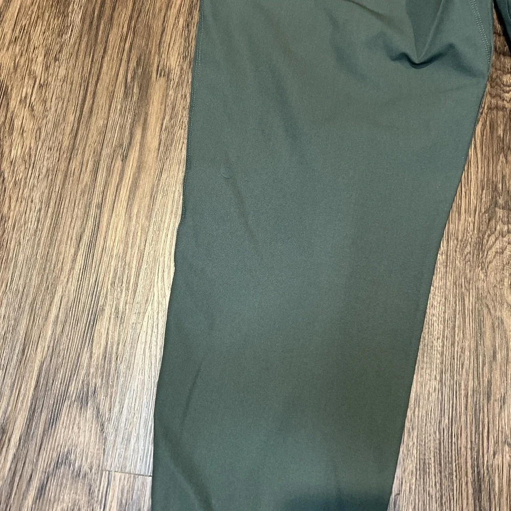 Lululemon Mens ABC Warpstreme Jogger Athletic Pants Color Green Size XL READ